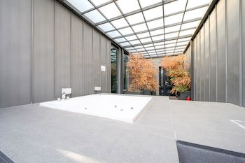 Js Boutique Hotel