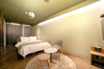 Js Boutique Hotel