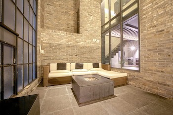 Js Boutique Hotel