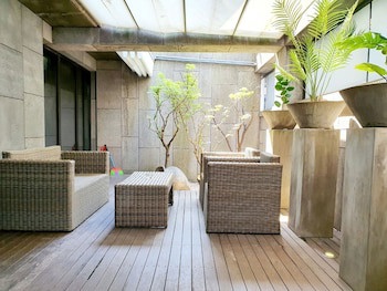 Js Boutique Hotel