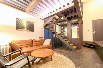 Js Boutique Hotel