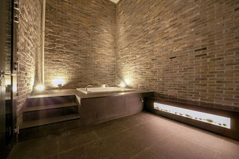 Js Boutique Hotel