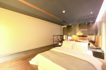 Js Boutique Hotel