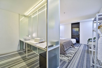Js Boutique Hotel