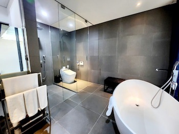 Js Boutique Hotel