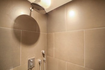 Js Boutique Hotel