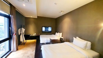 Js Boutique Hotel