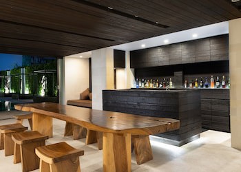Equilibria Seminyak