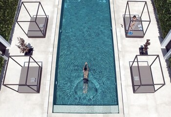 Equilibria Seminyak