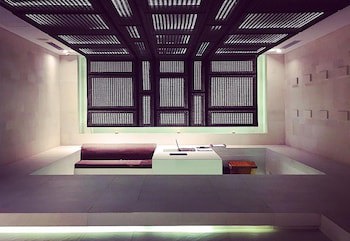 Equilibria Seminyak