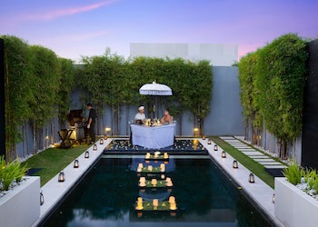 Equilibria Seminyak