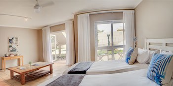 Abalone Guest Lodge