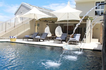 Abalone Guest Lodge