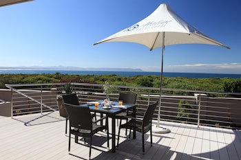 Abalone Guest Lodge