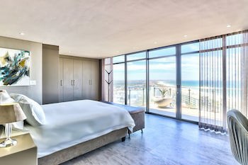 Aquarius Luxury Suites