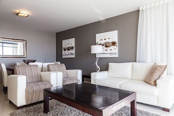 Aquarius Luxury Suites