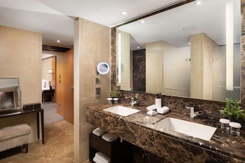 Conrad London St. James