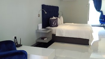 Golf View Hotel