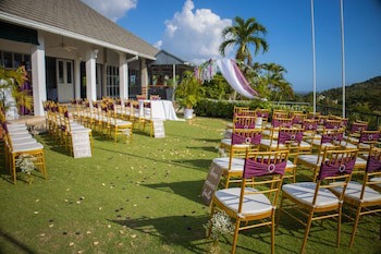 Golf View Hotel