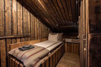 Basecamp Spitsbergen Hotel