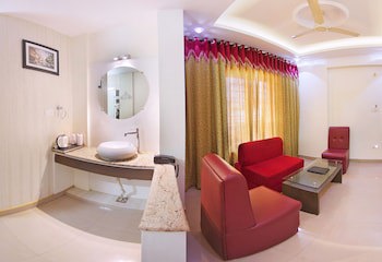 Aishwarya Residency