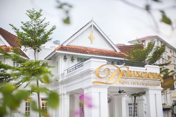 Apple Heritage Hotel