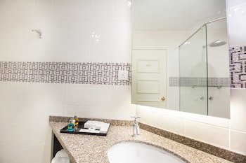 Apple Heritage Hotel