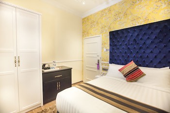 Apple Heritage Hotel