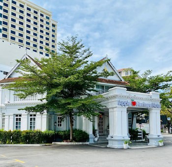 Apple Heritage Hotel