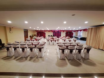 Hotel Preethi Classic Towers