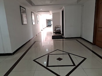 Hotel Preethi Classic Towers