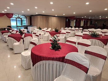Hotel Preethi Classic Towers