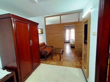 Hotel Preethi Classic Towers