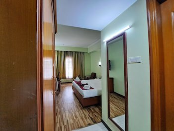 Hotel Preethi Classic Towers