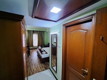 Hotel Preethi Classic Towers