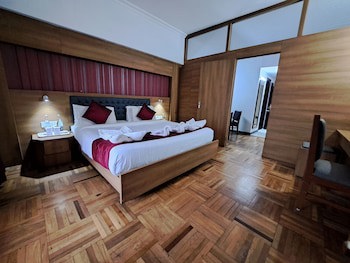 Hotel Preethi Classic Towers