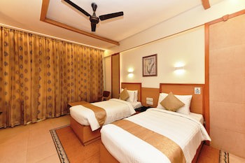 Hotel Roopa
