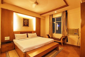 Hotel Roopa