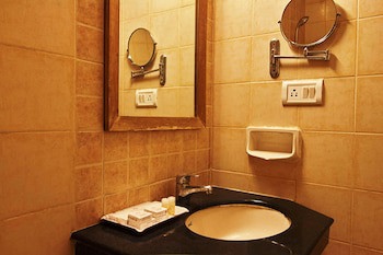 Hotel Roopa