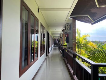 Djabu Seminyak Hotel