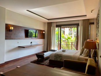 Djabu Seminyak Hotel