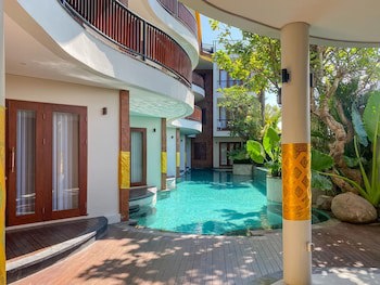 Djabu Seminyak Hotel