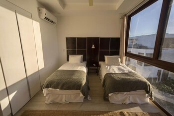 Hacienda Iguana Beach And Golf Resort