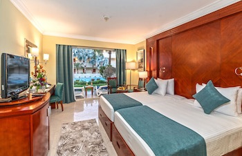 Xperience Sea Breeze Resort - Adults Only galeri fotoğrafı