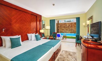 Xperience Sea Breeze Resort - Adults Only galeri fotoğrafı