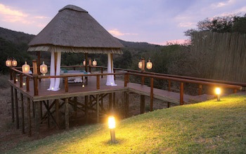 Amakhosi Safari Lodge And Spa