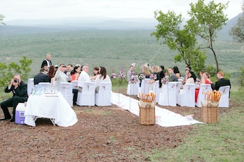 Amakhosi Safari Lodge And Spa