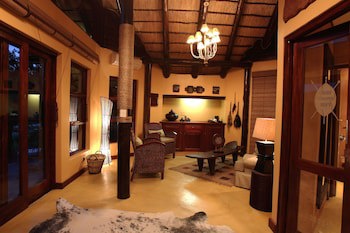 Amakhosi Safari Lodge And Spa
