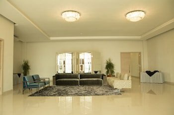 Oscar Hotel Executive