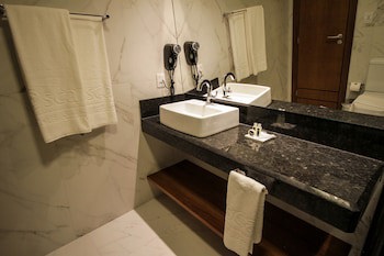 Oscar Hotel Executive